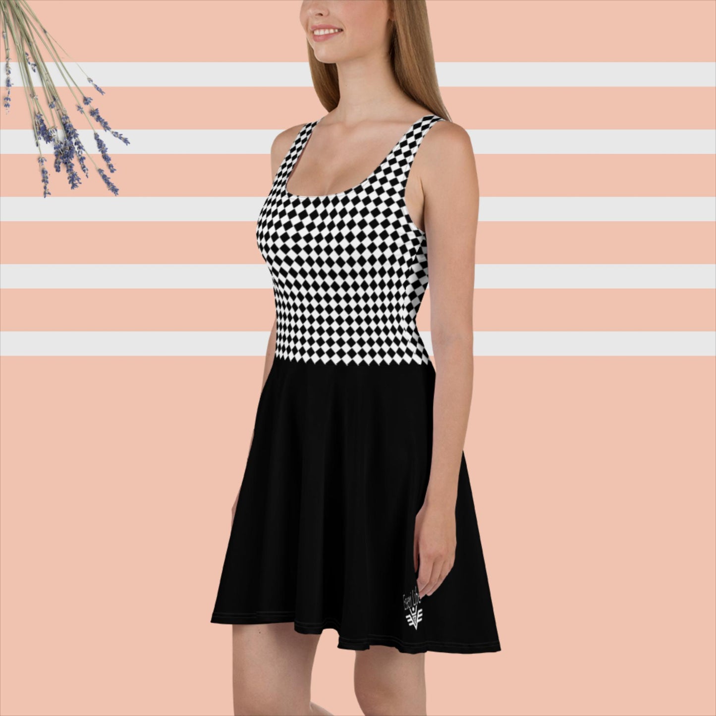 Vestito ragazza/donna casual a pieghe scacchi neri/bianchi Esseri Liberi