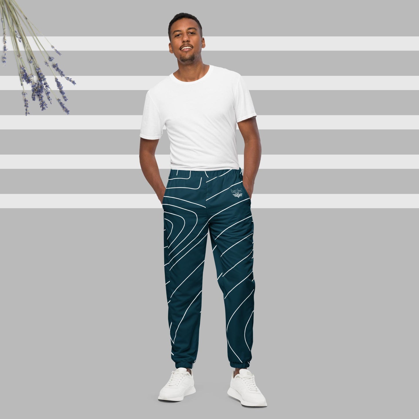Men's sports trousers with elasticated ankles, pockets, Esseri Liberi stripes pattern